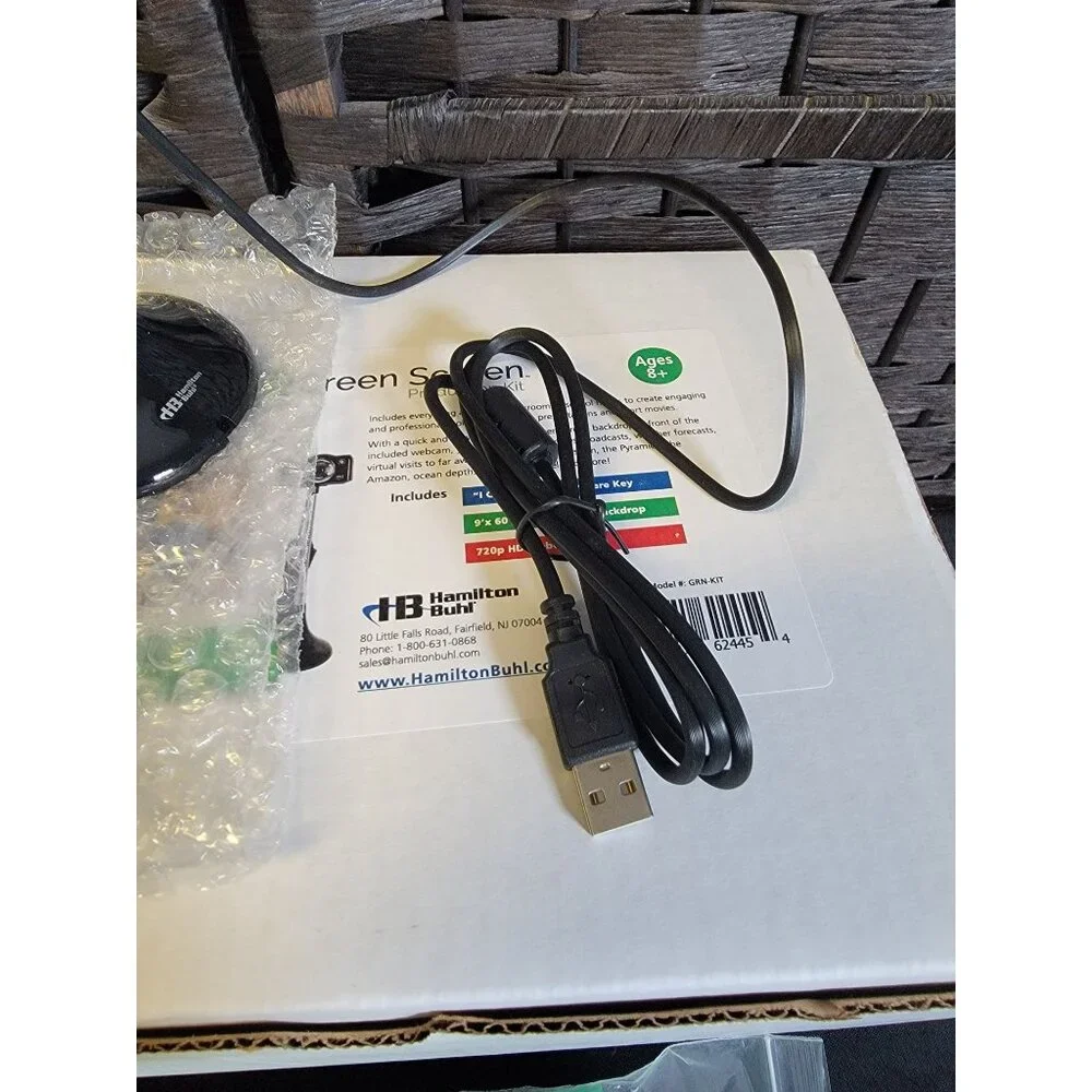 NWB Hamilton Buhl STEAM Education Kid's 8+ Green Screen & Webcam Production Kit
